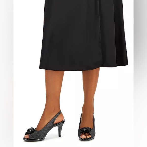 🖤🖤 Karen Scott Womens Breena Peep Toe Slingback Classic Pumps, Black Size 6M - Picture 6 of 6